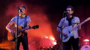 Dashboard Confessional &amp; Boys Like Girls Team Up On 'Watch The Fire'