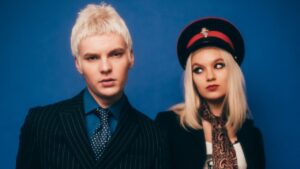 The Molotovs Drop Debut Single 'More More More'