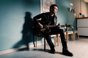 Yungblud Unveils Heart-Wrenching Ballad 'Zombie'