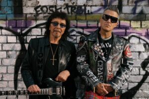 Robbie Williams &amp; Black Sabbath's Tony Iommi Team Up On 'Rocket'