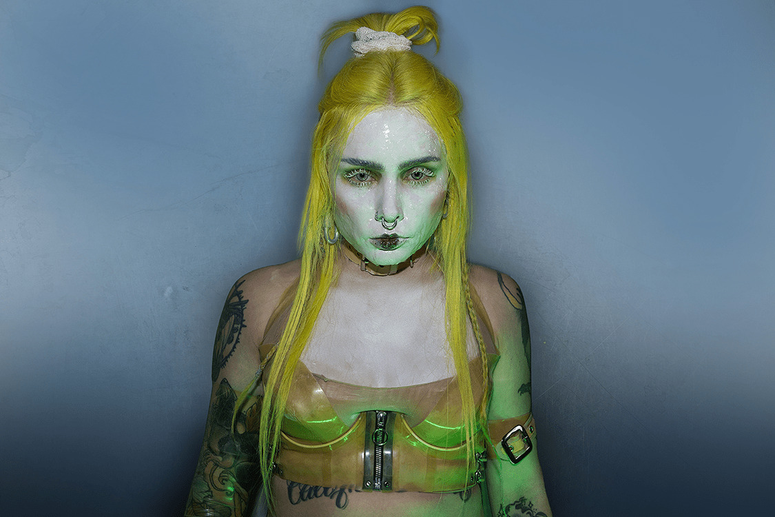 Mimi Barks Releases Cowl Of Linkin Park s Crawling Intotunes