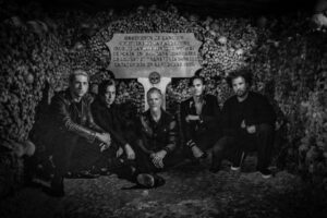 Queens Of The Stone Age Announce UK &amp; European ‘Catacombs’ Tour