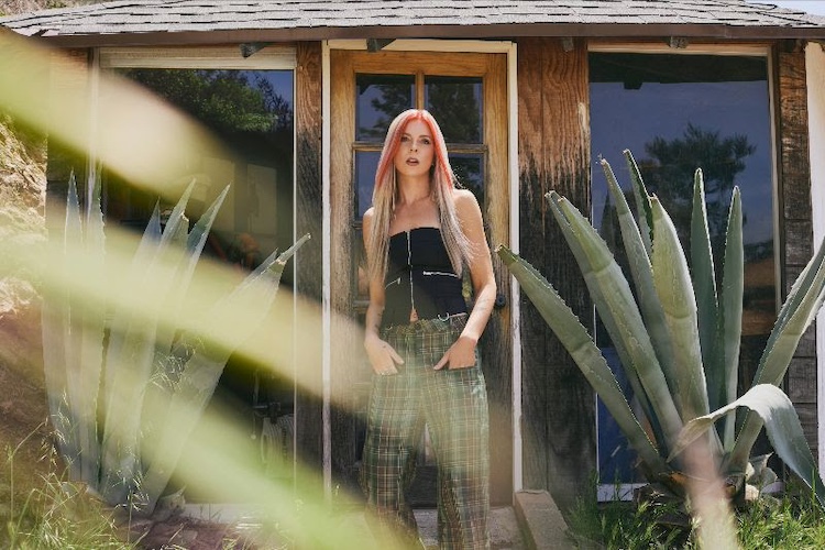 Taylor Acorn Shares Vengeful Anthem ‘Goodbye, Good Riddance’ Taylor Acorn Shares Vengeful Anthem ‘Goodbye, Good Riddance’