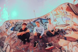 Silly Goose Drop Dark Single 'Split'