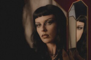 Harpy Drops Indulgent Single ‘Call Me Mommy’