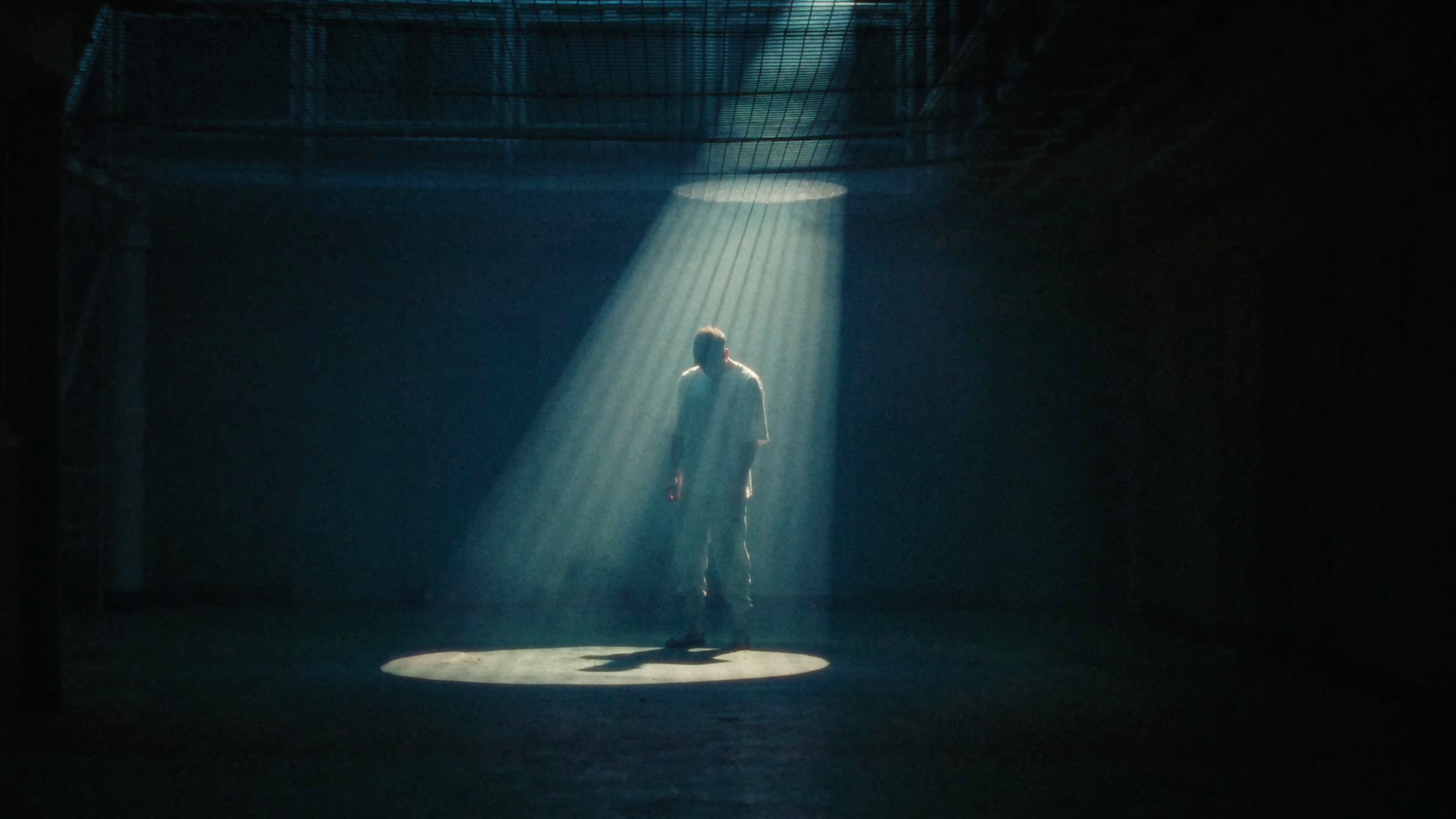 Ren Shares Exploratory New Track 'Starry Night'