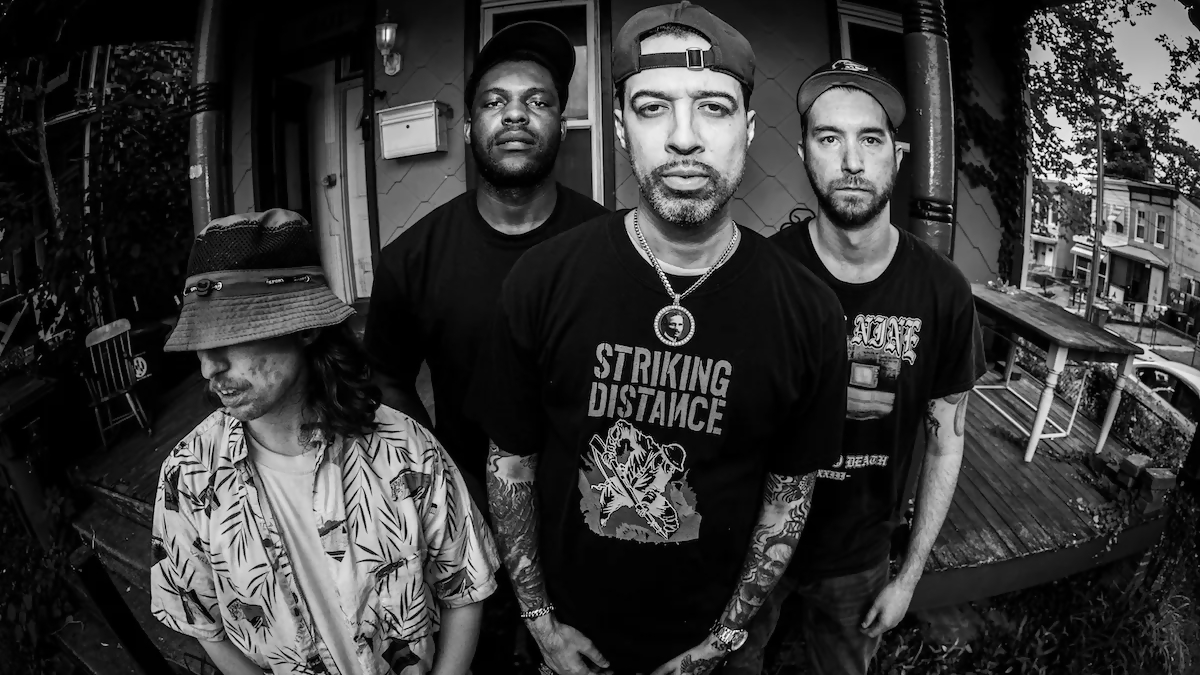 The S.E.T., Rock Sound