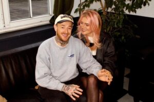 Deaf Havana Share New Version Of ‘Car Crash’ Featuring Sierra Annie