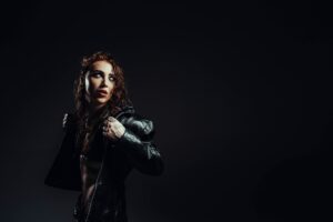 Kami Kehoe Announces New Album 'LOVE IS A WEAPON'