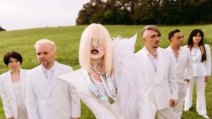 Kim Dracula Shares Daring New Track 'Molecular Conversion'
