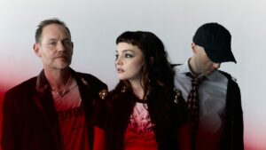 CHVRCHES Share Scathing New Track 'Roses'