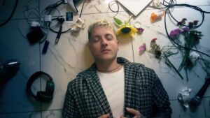 SCATTERBRAIN Shares Sentimental New Track 'ADDICTED TO THE HABIT'