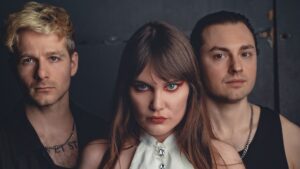 Calva Louise Share Sensational New Track 'La Promesa'