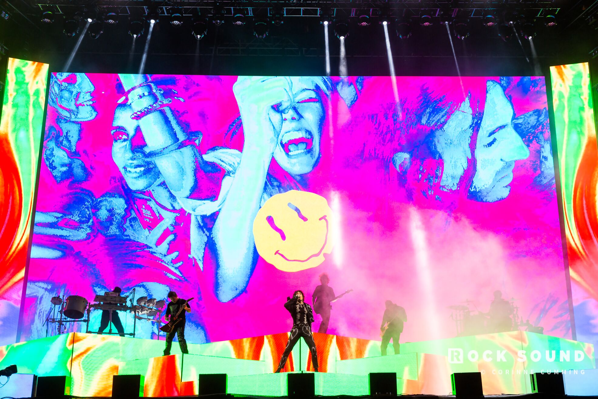 GALLERY: Bring Me The Horizon's Spectacular Headline Set At Reading ...
